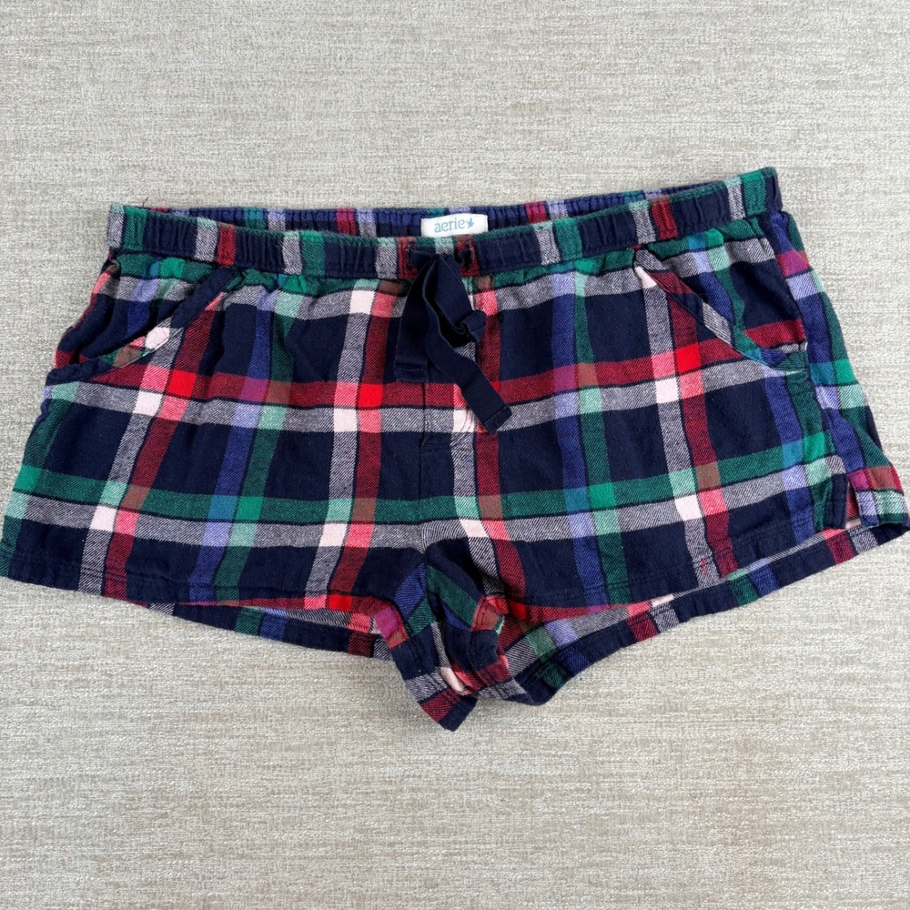 Aerie Plaid Pajama Shorts Womens M Navy Blue Flannel Pockets EUC Cozy Preppy